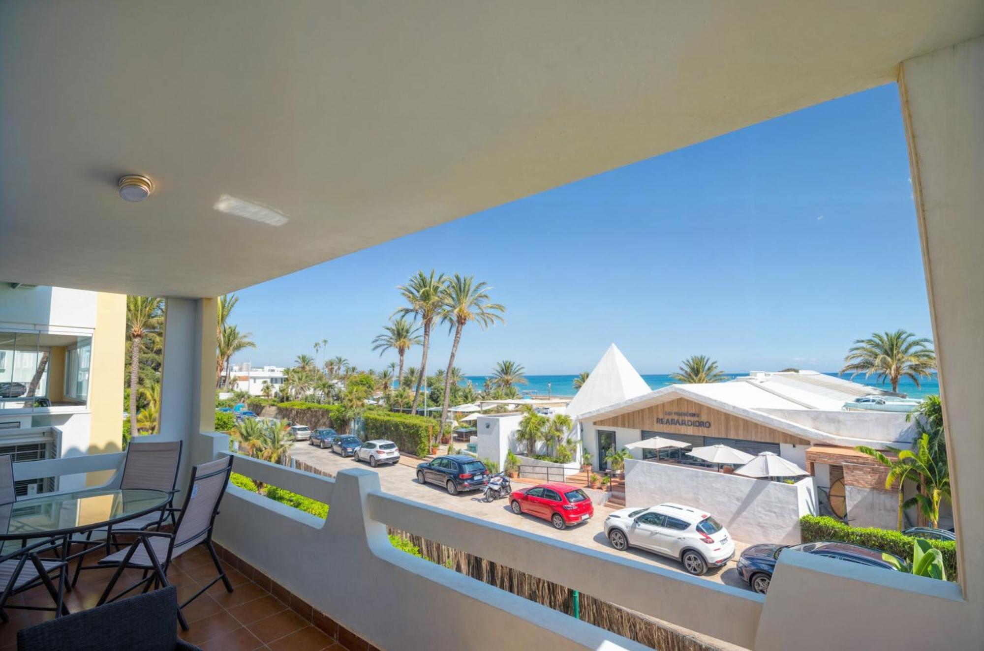 Apartamento Pilar Marbella Exterior photo