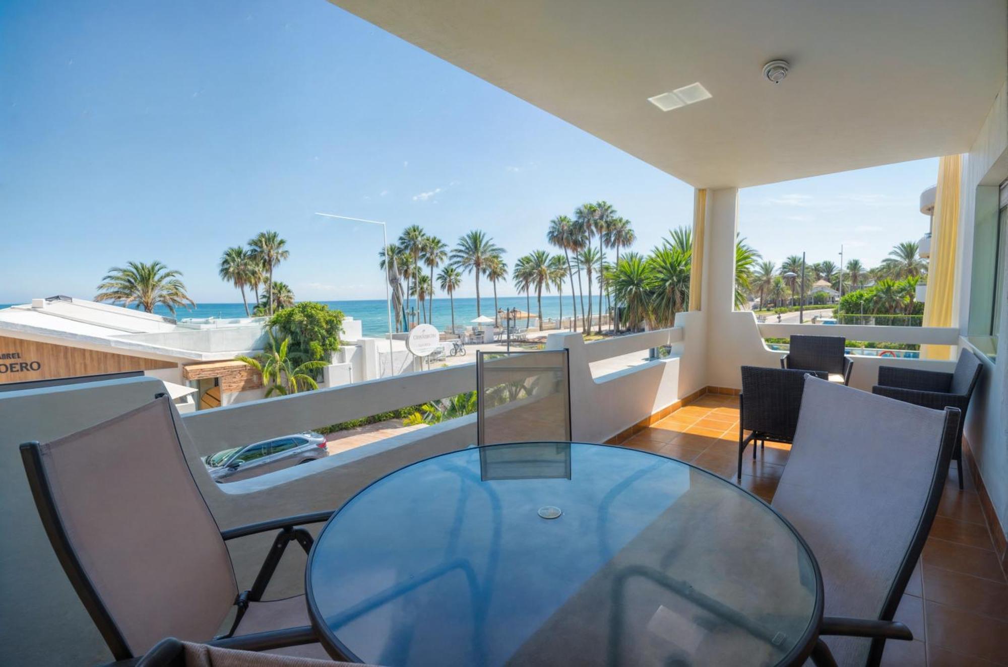 Apartamento Pilar Marbella Exterior photo